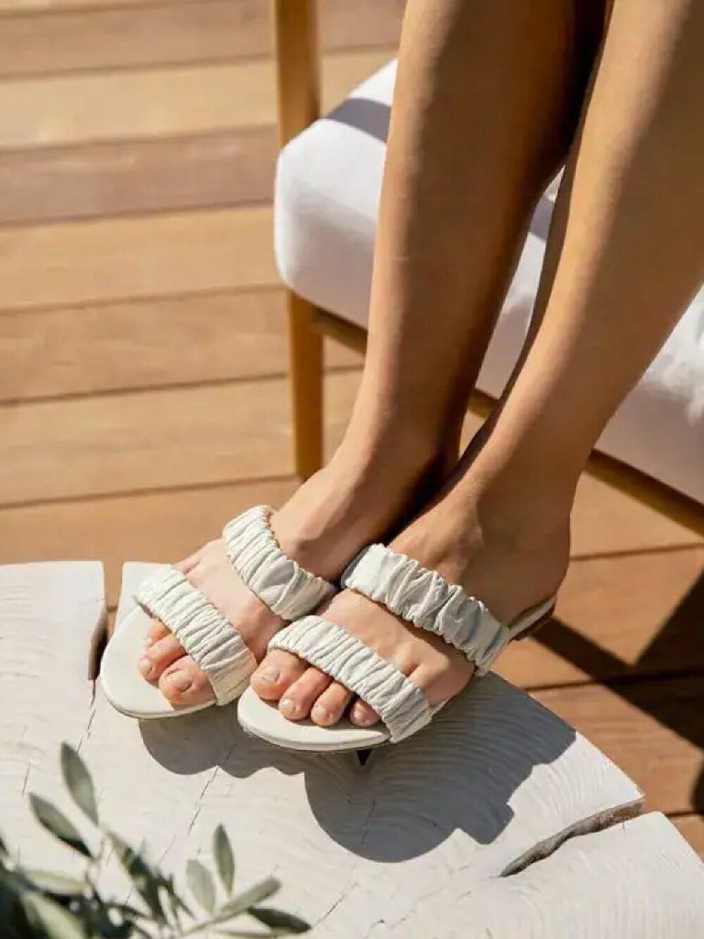 Jenni Kayne Double Strap Leather Slide Sandals Ivory Size 38 NWOT